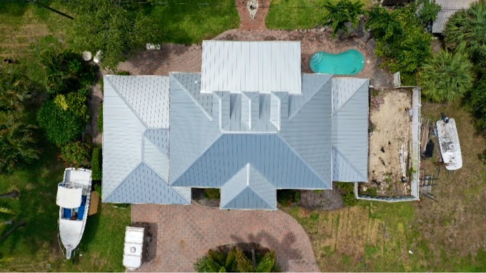 Luxe Builder Group Inc in Jupiter