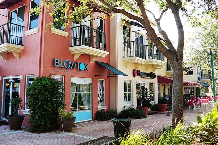 PGA Commons in Palm Beach Gardens