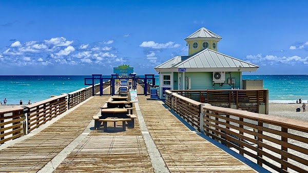 Juno Beach Pier photo