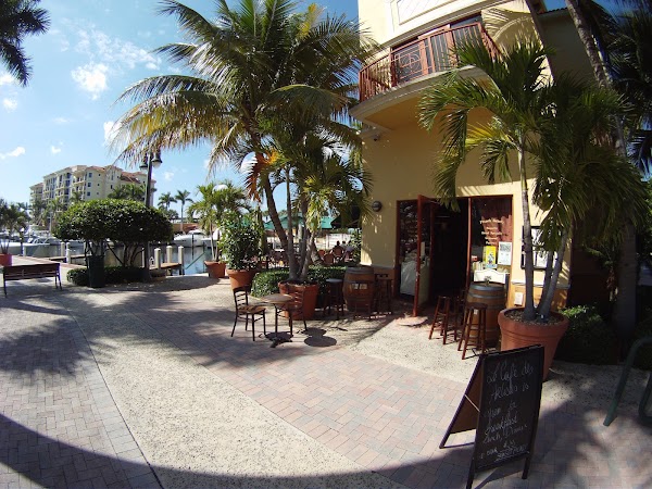 Café Des Artistes photo