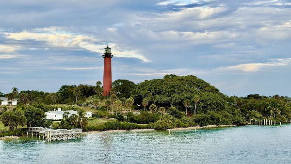 U-Tiki Beach photo